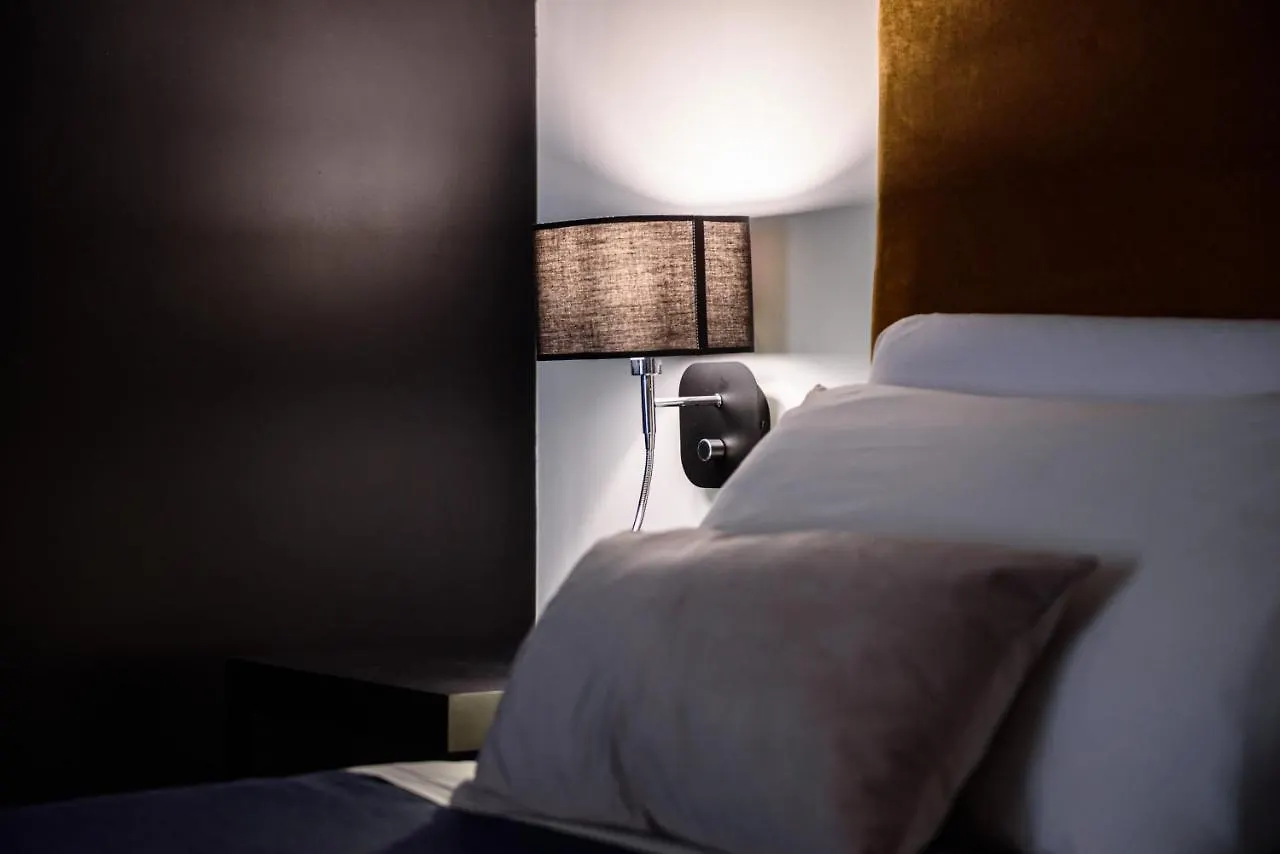 Interno Barocco Hotel Naples 0*,  Italy