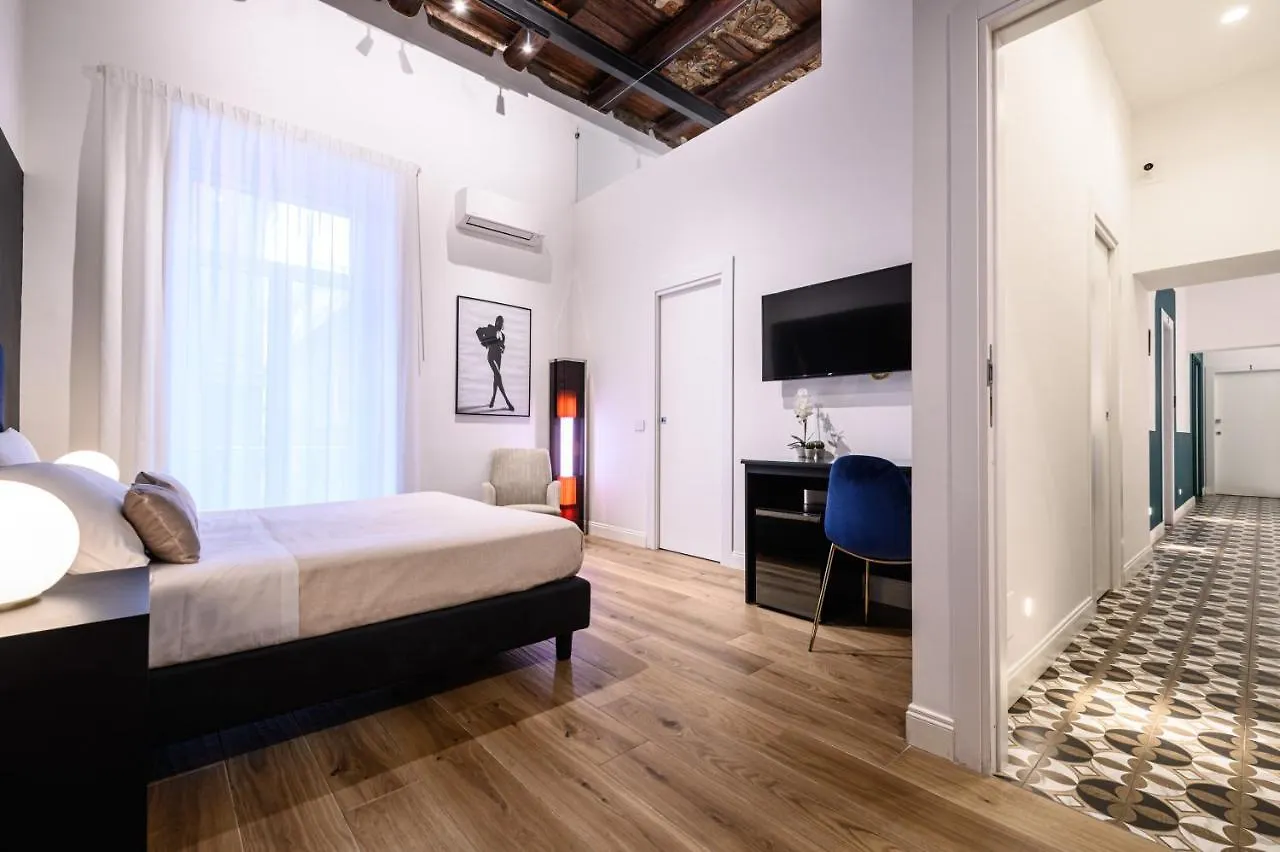 Interno Barocco Hotel Naples 0*,  Italy